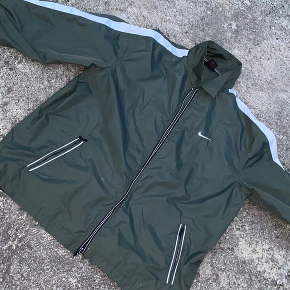 Oversized Vintage Nike Windbreaker - Picture 3 of 5